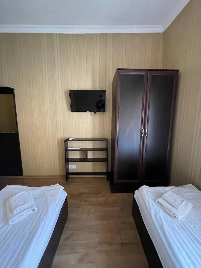 Apart-Hotel City Center Contrabas إلفيف 3*,