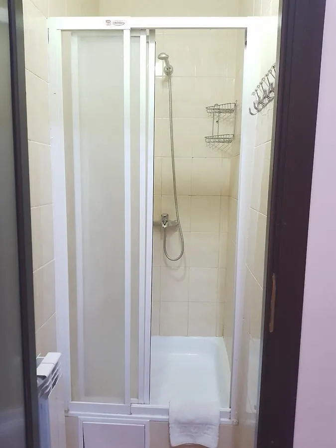 Apart-Hotel City Center Contrabas إلفيف فندق